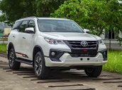 Cần bán xe Toyota Fortuner 2019, màu trắng