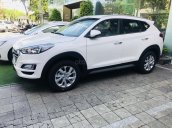 Hot - Xe siêu đẹp, giá rẻ, tiết kiệm, chỉ với 250 triệu, giao xe ngay với Hyundai Tucson, hotline: 0974 064 605