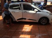 Bán xe Hyundai Grand i10 2015, màu trắng, nhập khẩu  