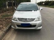 Gia đình bán xe Toyota Innova đời 2006, màu bạc