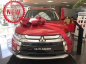 Cần bán Mitsubishi Outlander CVT đời 2019, giao nhanh toàn quốc