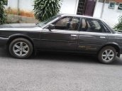 Cần bán lại xe Toyota Camry năm sản xuất 1987, màu xám, nhập khẩu nguyên chiếc, giá chỉ 70 triệu