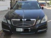 Cần bán xe Mercedes E250 sản xuất năm 2010, màu đen