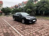 Cần bán Toyota Camry 2.5Q sản xuất năm 2017, biển Hà Nội