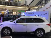 Bán xe Mitsubishi Outlander đời 2019, màu trắng giá cạnh tranh