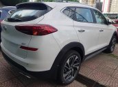 Bán xe Hyundai Tucson 1.6 AT Turbo 2019, màu trắng, 915 triệu