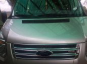 Bán Ford Transit sản xuất năm 2016, màu bạc, xe gia đình