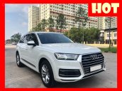 Bán xe Audi Q7 2.0 Model 2018 màu trắng, nội thất đen nhập khẩu, trả trước 600 triệu nhận xe ngay