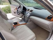 Cần bán xe Camry LE 2007, số tự động, màu vàng cát