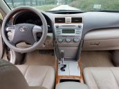 Cần bán xe Camry LE 2007, số tự động, màu vàng cát