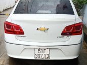 Gia đình bán xe Chevrolet Cruze đời 2016, màu trắng