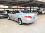 Cần bán xe Toyota Camry 2.4AT đời 2011 giá tốt