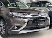 Bán Mitsubishi Outlander đời 2019, màu xám, xe nhập, 770 triệu