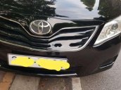 Chính chủ bán xe Toyota Camry 2.5LE form 2010, màu đen, nhập khẩu