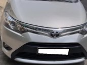 Cần bán Toyota Vios 2017 số tự động, màu bạc