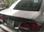 Bán Honda Civic đời 2010, màu bạc, chính chủ 