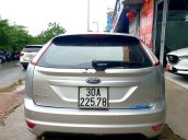 Bán Ford Focus đời 2010, màu bạc, chính chủ 