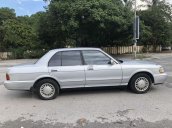 Bán xe Toyota Crown sản xuất năm 1995, màu bạc, nhập khẩu  