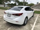 Cần bán Mazda 3 2015, màu trắng, chính chủ