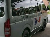 Bán Toyota Hiace sản xuất 2009, màu bạc ít sử dụng