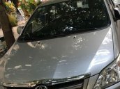 Cần bán lại xe Toyota Innova đời 2014, màu bạc, nhập khẩu nguyên chiếc chính chủ, 505tr