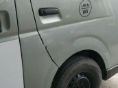 Bán Toyota Hiace sản xuất 2009, màu bạc ít sử dụng