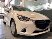 Bán Mazda 2 Premium đời 2019, màu trắng, xe nhập