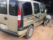 Cần bán Fiat Doblo năm 2004, màu bạc, xe nhập 