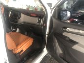 Bán xe Chevrolet Colorado sản xuất 2017, màu trắng