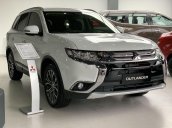 Bán Mitsubishi Outlander năm sản xuất 2019, khuyến mãi lớn