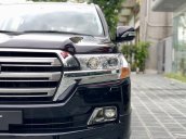 Cần bán Toyota Land Cruiser VXR 4.6 SX 2018, màu đen, nhập khẩu Trung Đông mới 100%