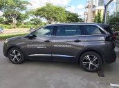 Cần bán Peugeot 5008 1.6 AT đời 2019, màu xám