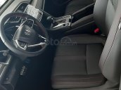 Cần bán Honda Civic G 1.8 AT sản xuất năm 2019, màu bạc, xe nhập