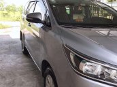 Bán ô tô Toyota Innova sản xuất năm 2017, màu bạc, xe nhập 