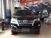 Bán Toyota Fortuner 2.4MT - tặng 50% trước bạ + phiếu dầu nhiên liệu