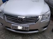 Bán xe Toyota Camry 2.4 chính chủ màu bạc