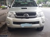 Cần bán Toyota Hilux đời 2009, màu bạc, nhập khẩu  