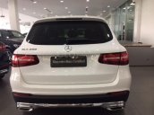 Bán Mercedes Benz GLC200 đăng ký 2019, màu trắng, nội thất beige 179km