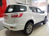 Bán xe Chevrolet Trailblazer LTZ 2.5L 4x4, màu trắng, xe nhập