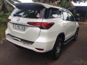 Bán Toyota Fortuner sản xuất năm 2018, màu trắng, xe nhập mới 99%