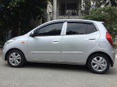 Gia đình bán Hyundai Grand i10 1.1 MT SX 2013, màu bạc, nhập khẩu