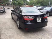 Chính chủ bán xe Toyota Camry 2.0E đời 2017, màu đen