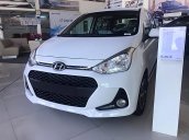 Bán Hyundai Grand i10 1.2 AT sản xuất 2019, màu trắng 