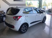 Bán Hyundai Grand i10 1.2 AT sản xuất 2019, màu trắng 