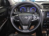 Cần bán xe Toyota Camry 2.5Q sản xuất năm 2016, màu vàng, biển SG, giá tốt