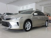 Cần bán xe Toyota Camry 2.5Q sản xuất năm 2016, màu vàng, biển SG, giá tốt