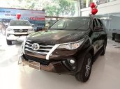 Cần bán Toyota Fortuner sản xuất 2019, màu nâu