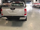 Bán xe Nissan Navara năm sản xuất 2019, màu bạc, xe nhập