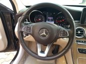 Bán Mercedes C250 Exclusive 2017, màu nâu