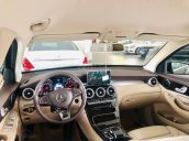 Mercedes-Benz GLC200 2019, chỉ 25km, xe chính hãng, đóng 2% thuế